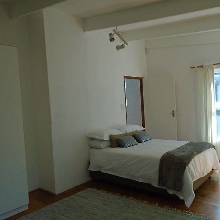 Zen Guesthouse Jeffreys Bay Esterno foto